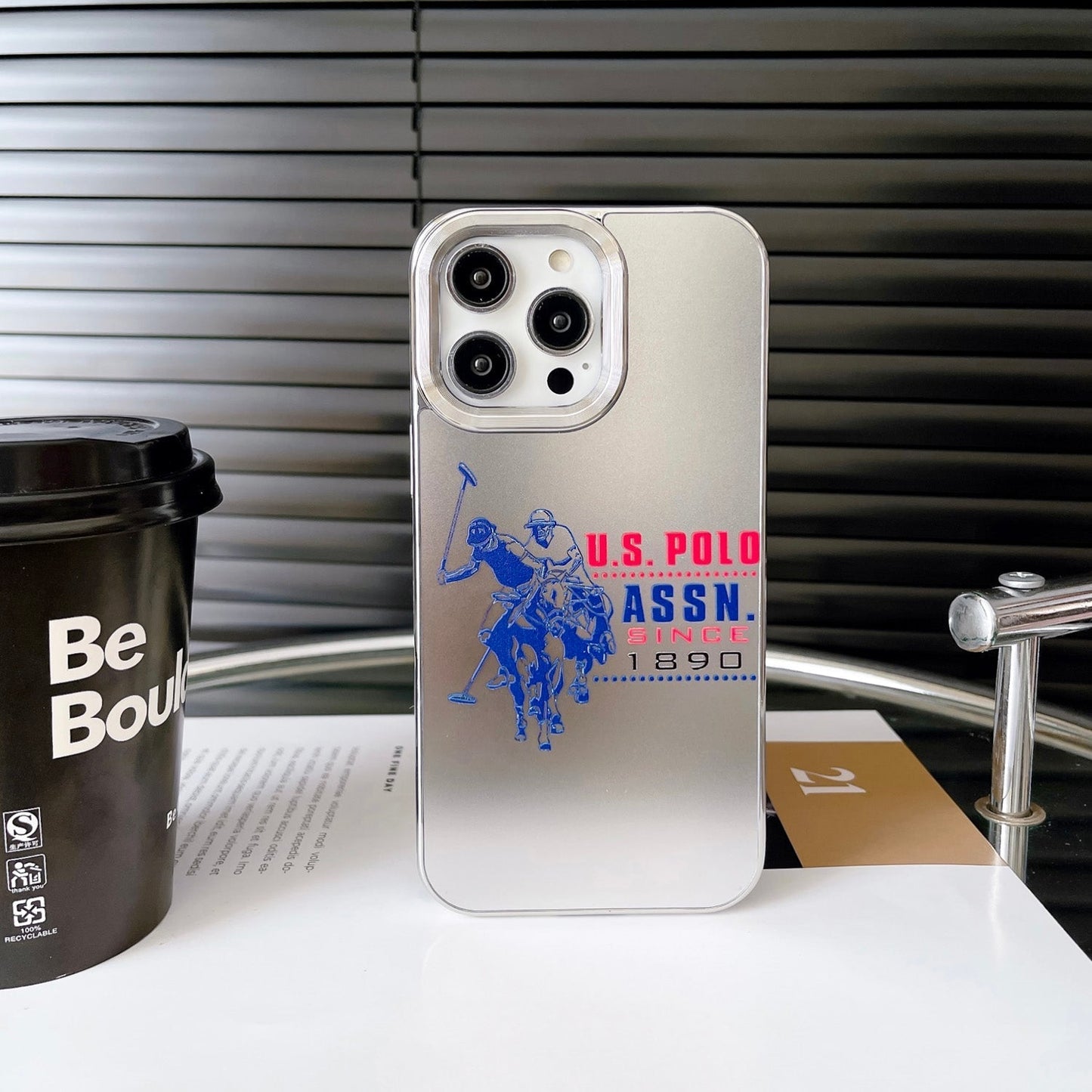 Funda iPhone A31 A32 POLO