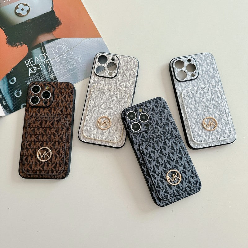 Sac à cartes MK Logo doré Coque et skin iPhone