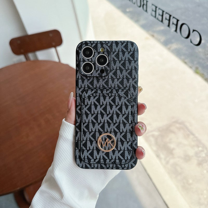 Sac à cartes MK Logo doré Coque et skin iPhone