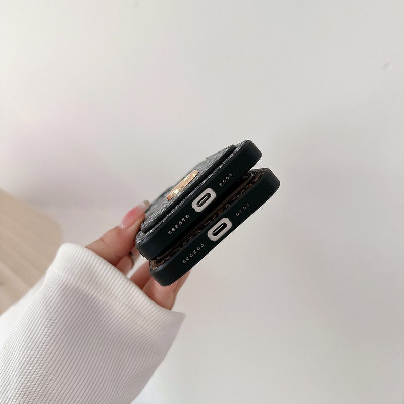 Sac à cartes MK Logo doré Coque et skin iPhone