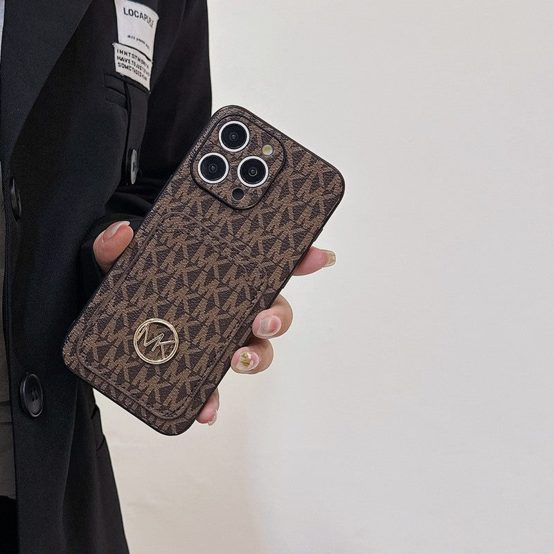 Sac à cartes MK Logo doré Coque et skin iPhone