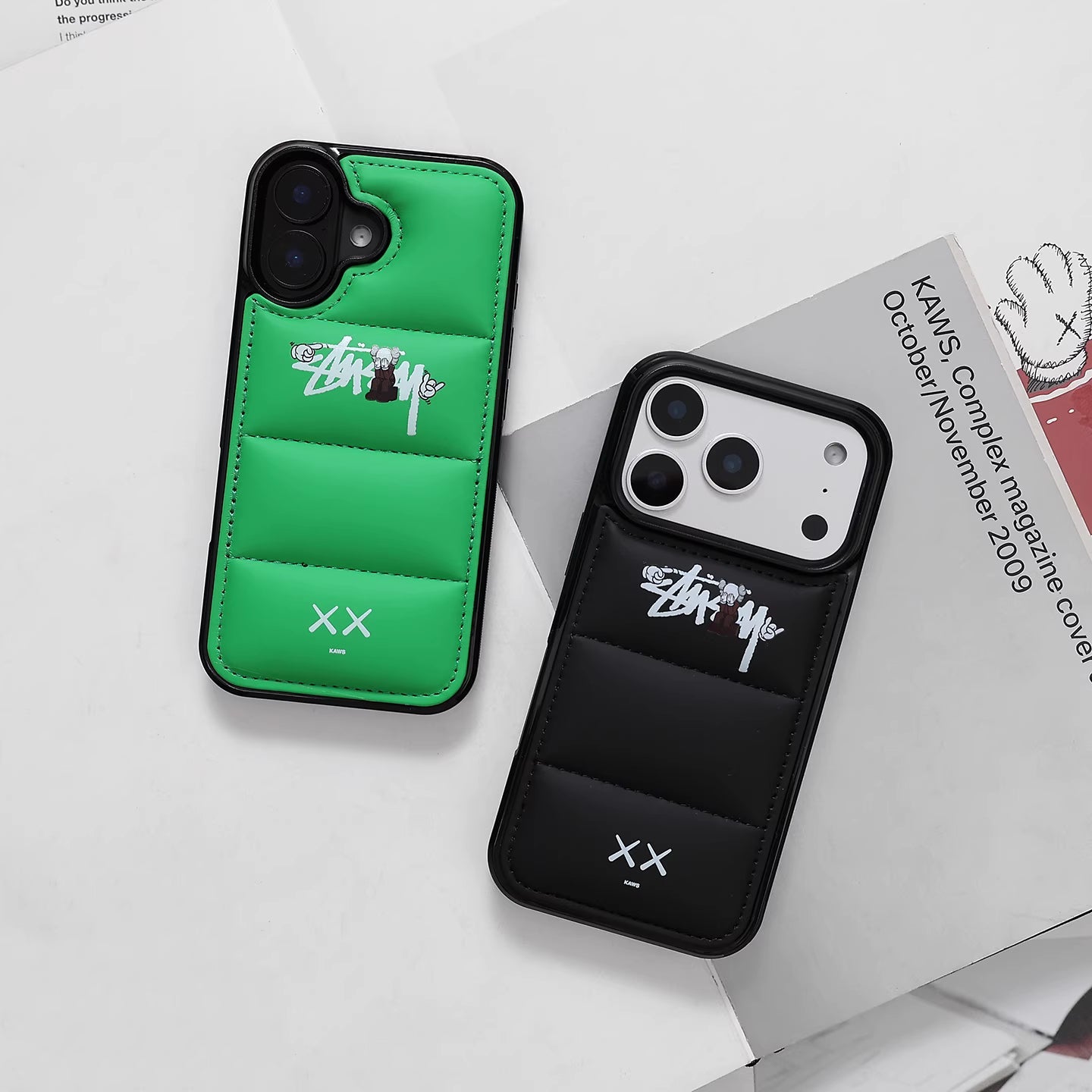 Étui de collaboration Streetwear x Kaws Design