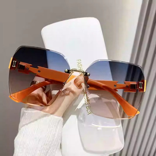 Egyedi luxus H napszemüveg