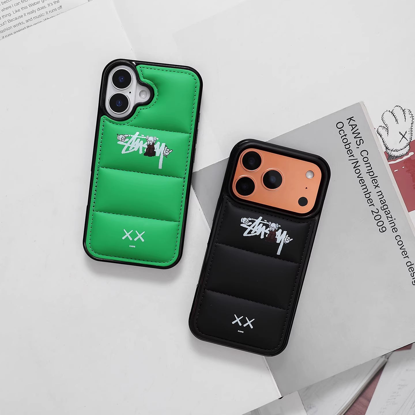 Étui de collaboration Streetwear x Kaws Design