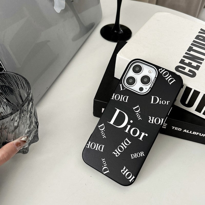 Черный чехол для iPhone с компакт-диском