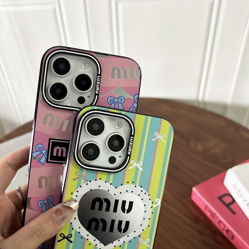 Miu Rosa & Custodia verde per iPhone