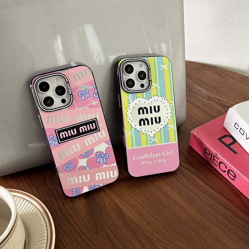 Miu Rosa & Custodia verde per iPhone