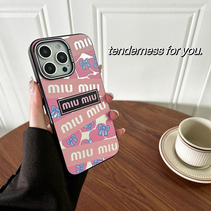 Miu Rosa & Custodia verde per iPhone