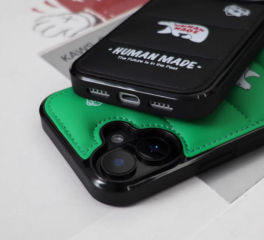 Funda acolchada con oso polar