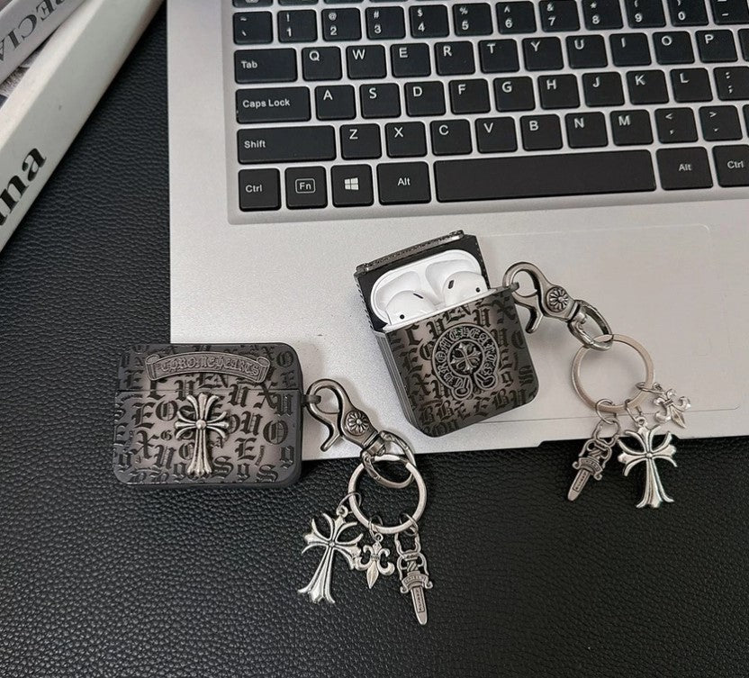 Chrome Cross Charm AirPod-fodral