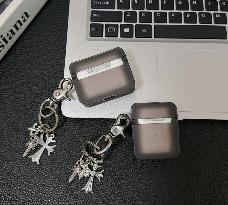 Chrome Cross Charm AirPod-fodral