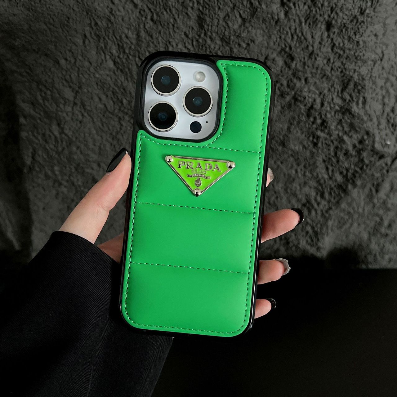 豪華 Prada 手機殼適用於 iPhone 17/16/15/14