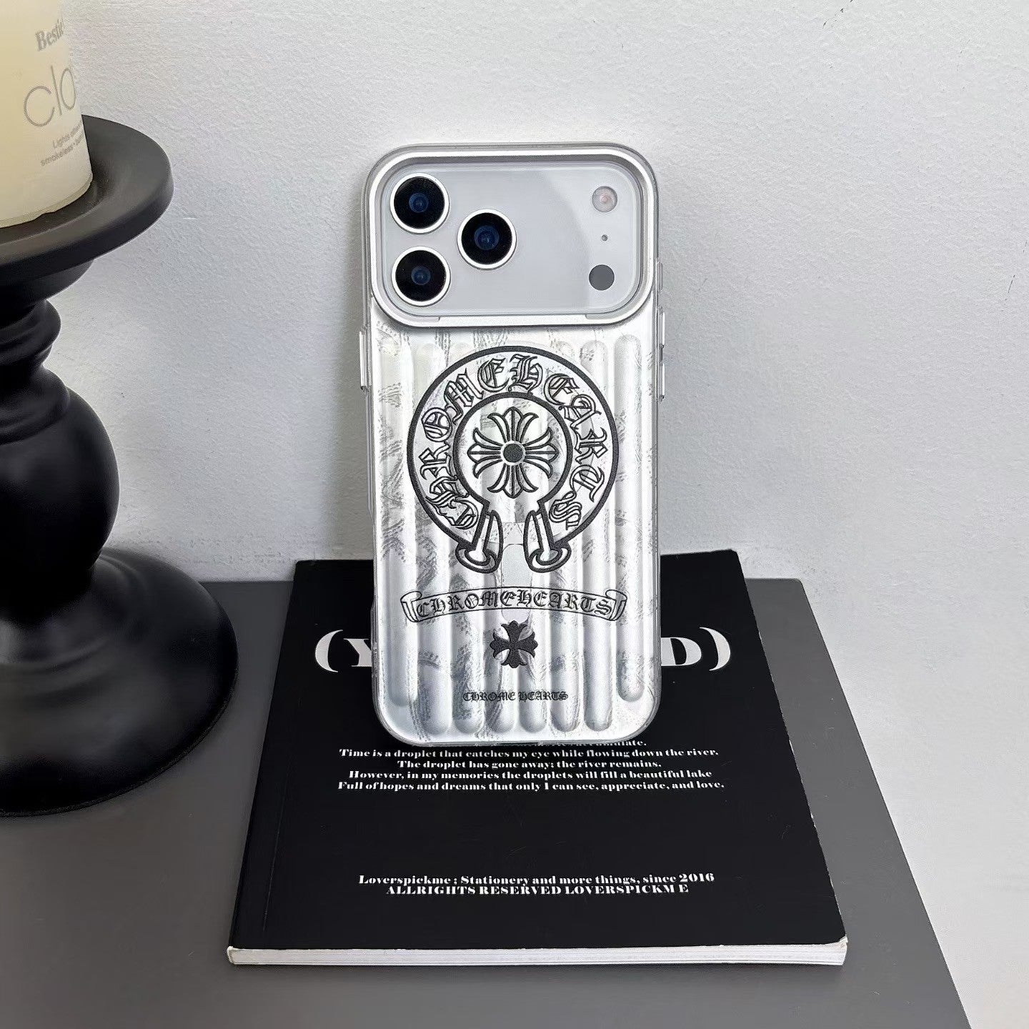 Japanese Street Fashion  MagSafe iPhone Case