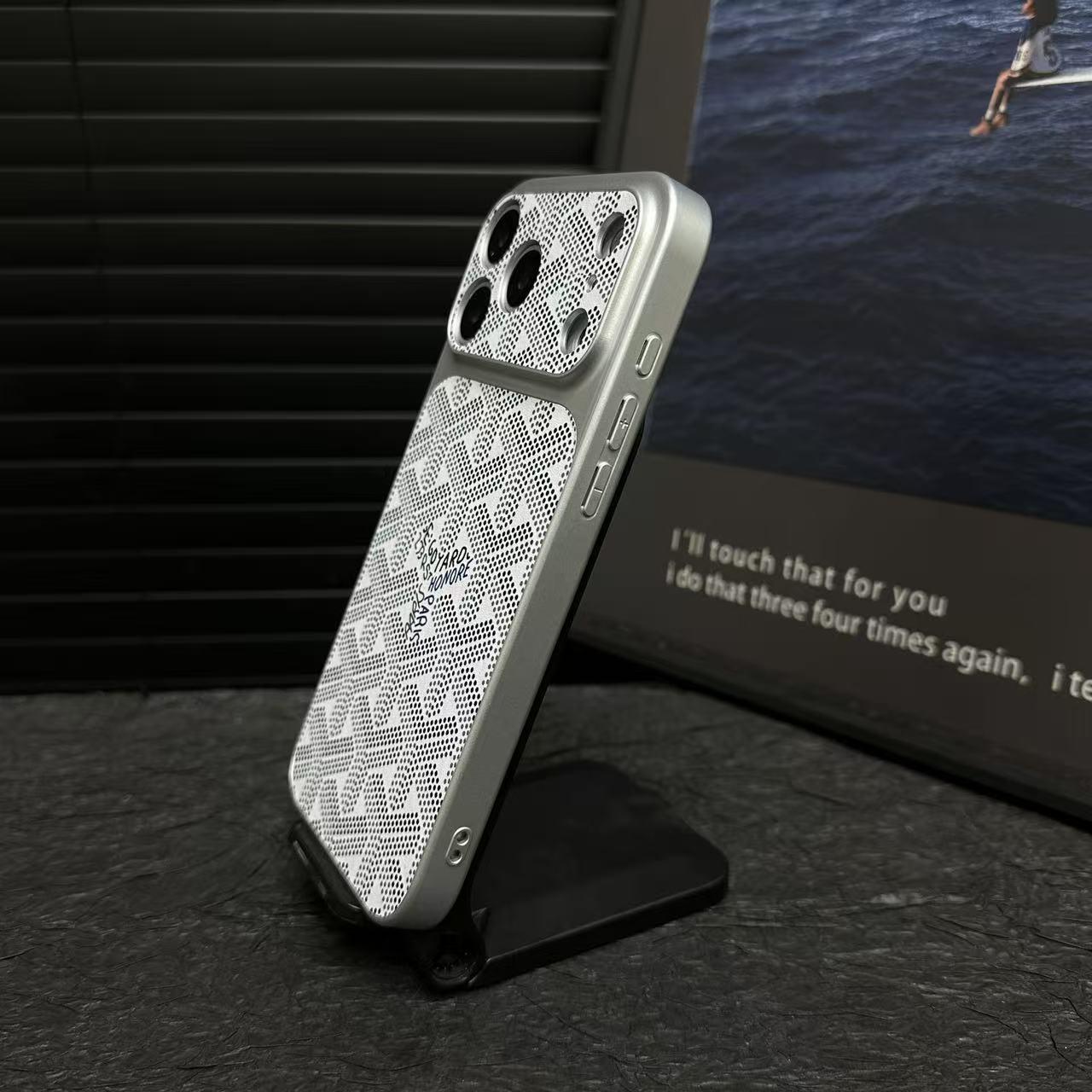G-Y Stylish Embossed Texture Case for iPhone