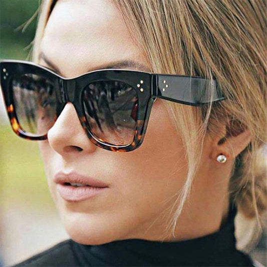 Oulylan Klassische Cat Eye Sonnenbrille Frauen Vintage Übergroße Gradient Sonnenbrille Shades Weibliche Luxus Designer UV400 Sonnenbrille