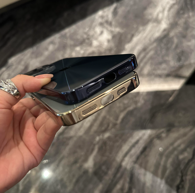 Capa Aurora Nano para iPhone