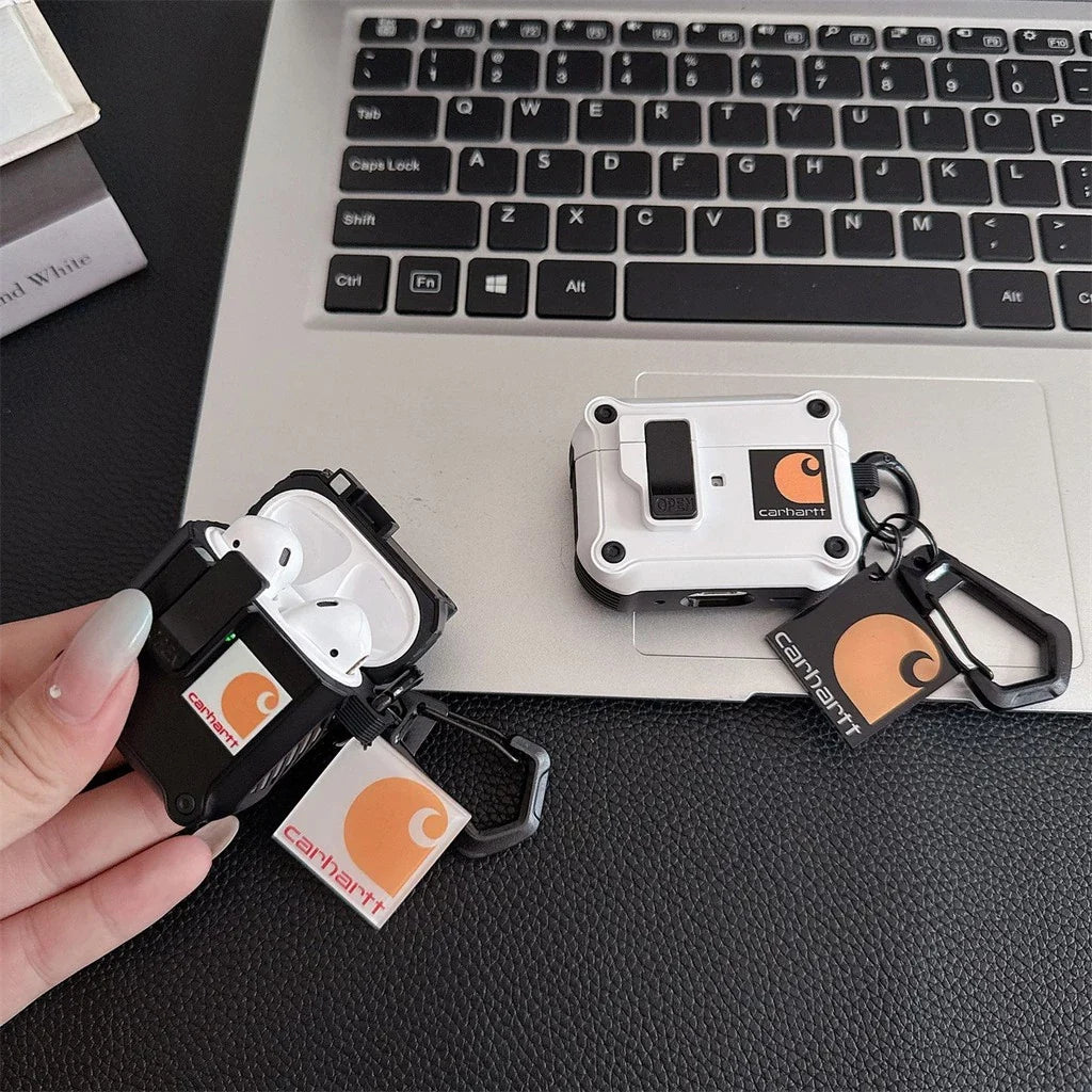 Robust AirPods-deksel med karabinkrok